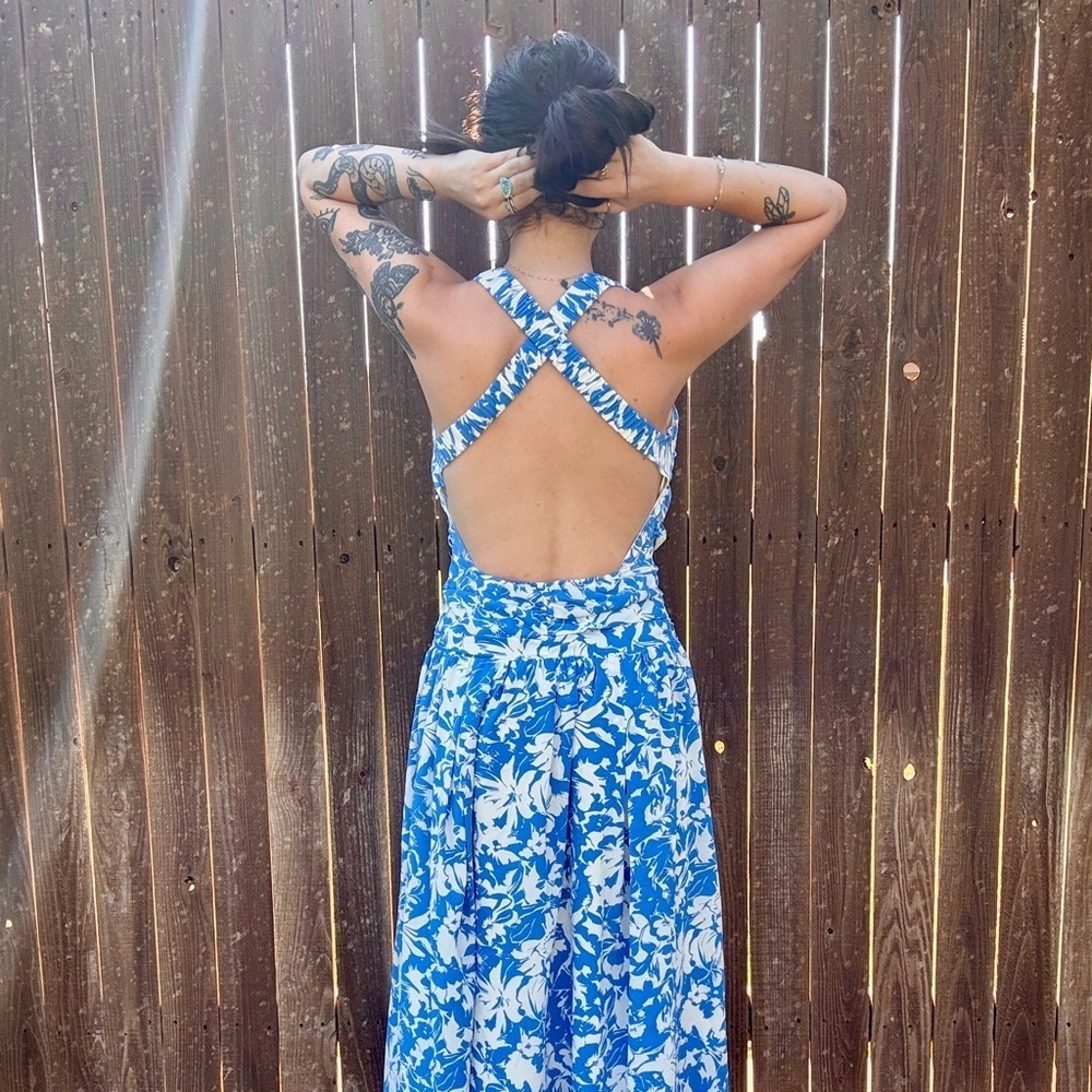 Free The Roses Blue & White Open-Back Maxi Dress - Picture 1 of 6
